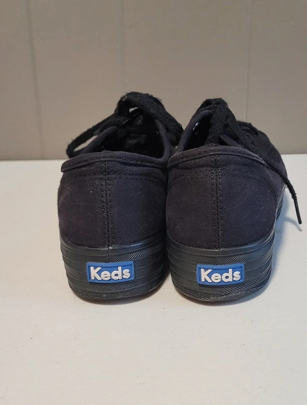 Keds Womens Canvas Low Top platform Sneakers Rubber Outsole WF64855 7.5 Black